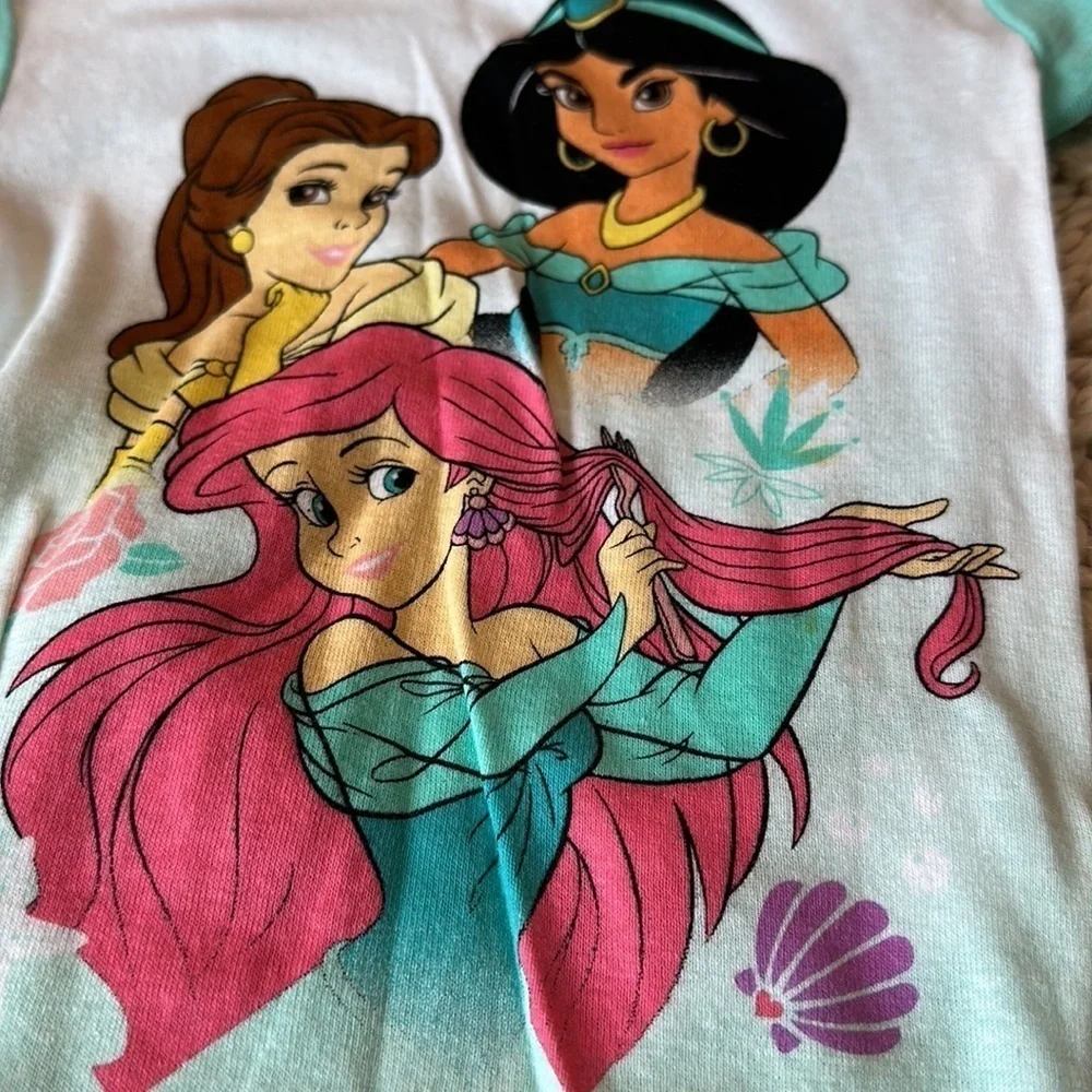 Bundle Disney Princess and Carter’s snug fit pajamas 4T and 5T